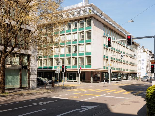Büro mieten in Einigen, Zürich