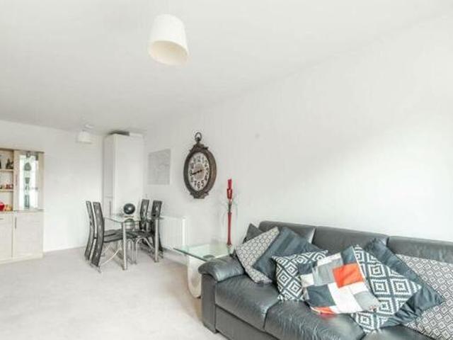 House for sale in Greater London