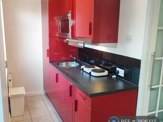 House for rent in Pinner, Greater London