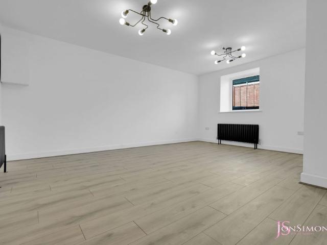 Apartment for rent in Irwell Springs, Irwell Vale