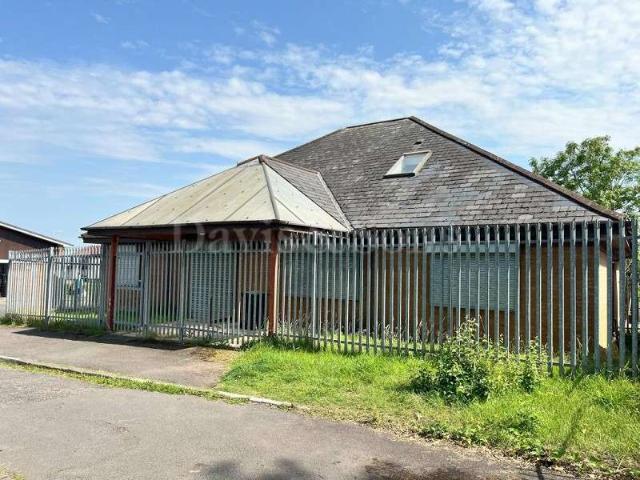 Office for rent in West Pontnewydd, Wales
