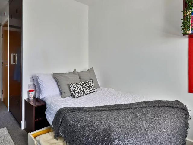 Apartment for rent in Park Village, Isle Of Man