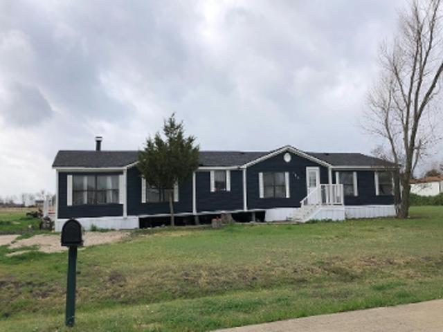 House for sale in Ellis, Texas