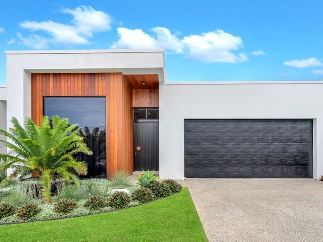 House for sale in Palm Cove, Queensland
