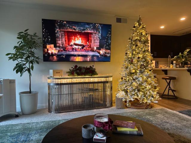 Room for rent in Canoga Park, California