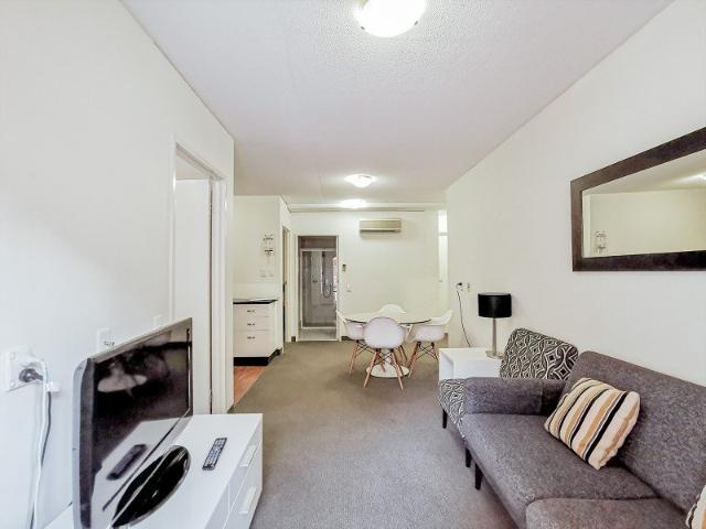 Apartment for rent in Adelaide