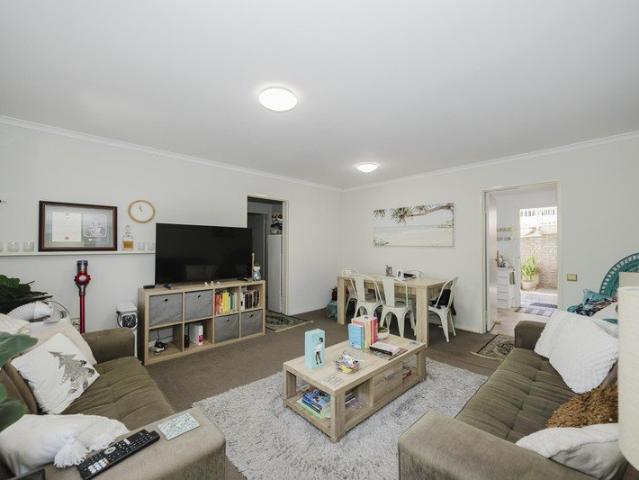 Apartment for rent in Claremont, Town of Claremont