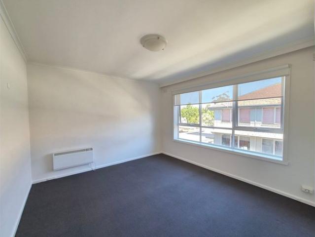 Apartment for rent in Elwood, Melbourne