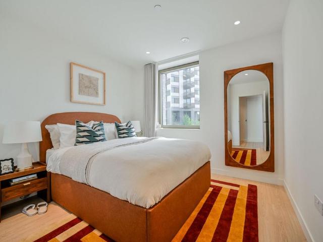 Apartment for rent in Hale Village, Tottenham Hale