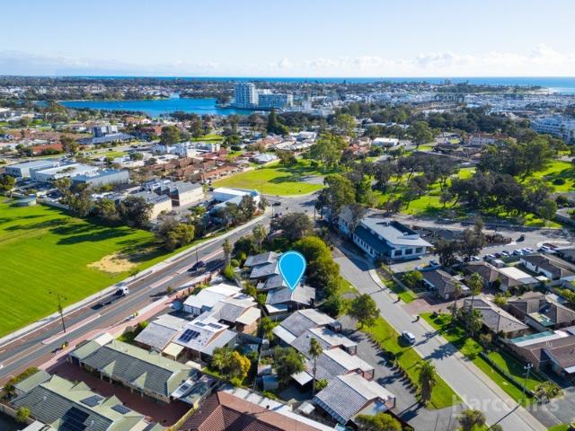 Apartment for sale in Parklands, Western Australia