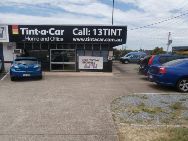 Warehouse for rent in Toombul, Queensland