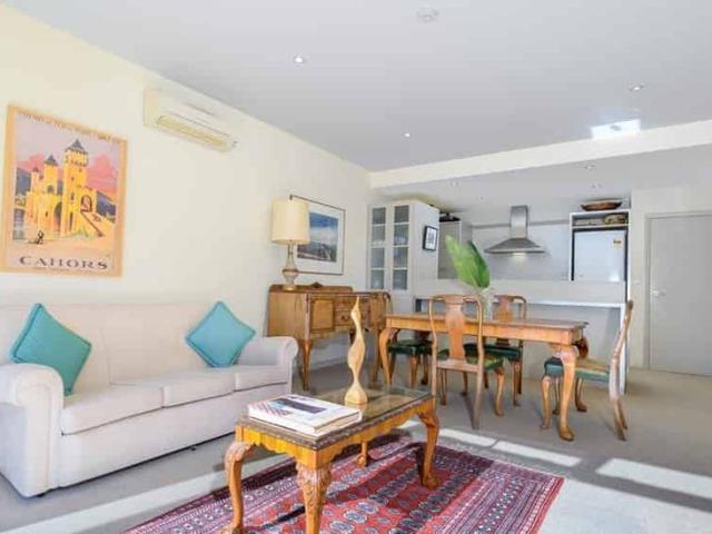 Townhouse for rent in Cable Bay, Nelson Bays