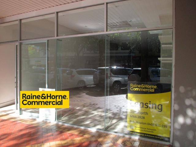Retail for rent in Tamworth