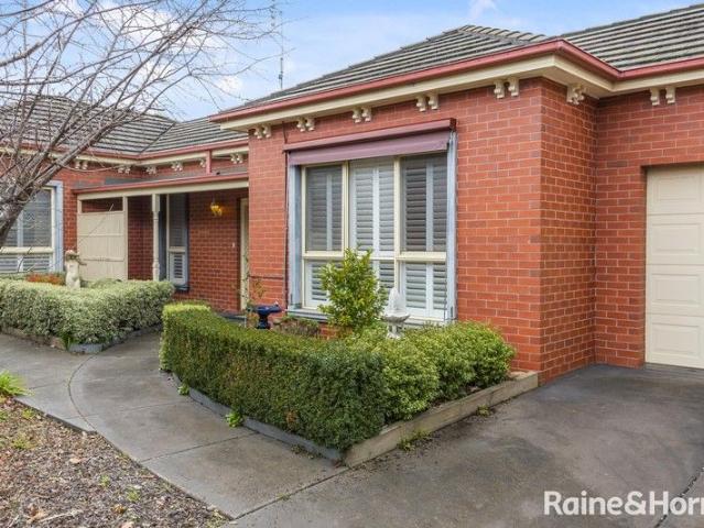 Apartment for sale in Gisborne, Victoria