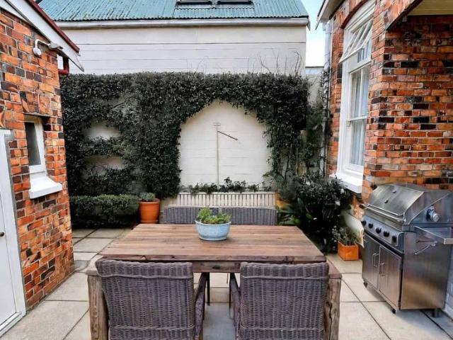 House for rent in Devonport