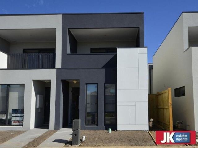Townhouse for rent in Camerons Creek, Victoria