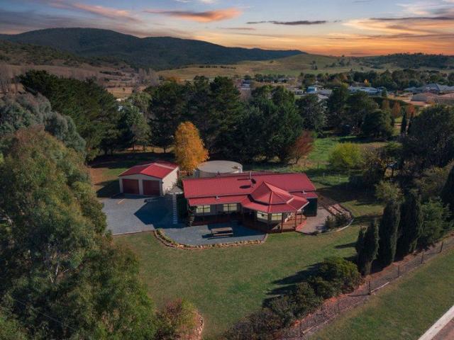 House for sale in Michelago, New South Wales