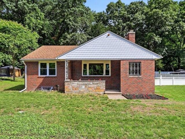 House for sale in Hampden, Massachusetts