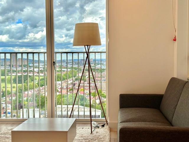 Apartment for rent in London Borough of Ealing, Greater London