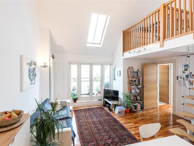 Apartment for rent in West Hampstead, Greater London