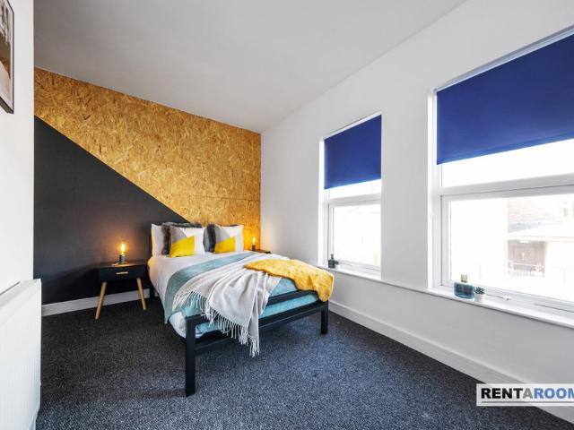 Room for rent in Chilvers Coton, Camp Hill