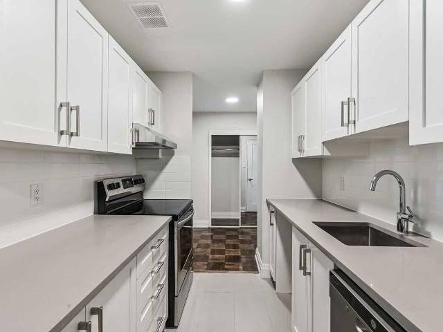 Apartment for rent in Woburn, Ontario