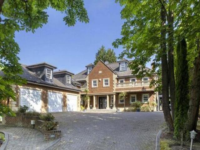 House for sale in Wentworth Estate, Runnymede