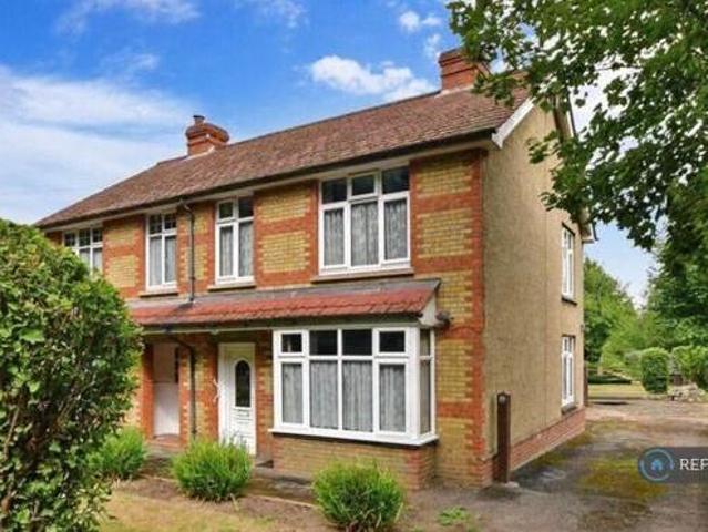 House for rent in Lyons, Greater London