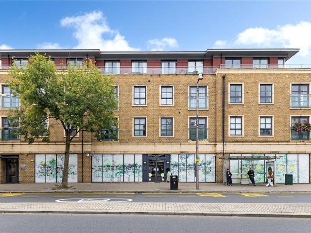 House for rent in St Margarets, Greater London