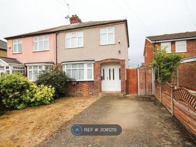 House for rent in London Borough of Hillingdon, Greater London