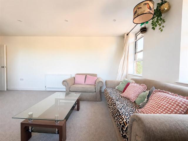 Apartment for rent in Durrington, Wiltshire
