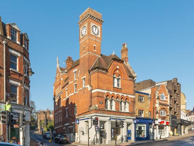 House for rent in Belsize Park, Greater London