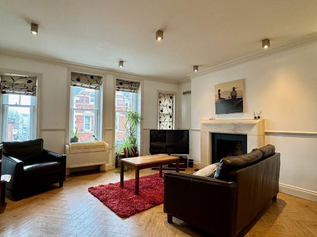 Apartment for rent in Belsize Park, Greater London