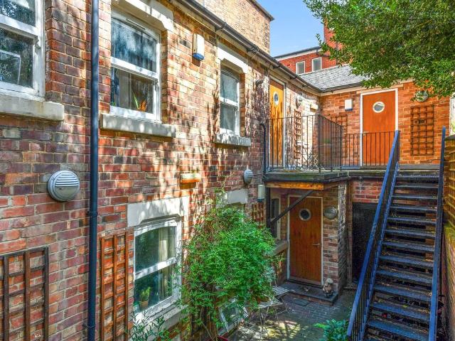 Apartment for rent in Rainbow Quarter, City of Nottingham