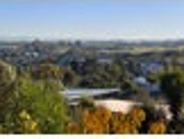 House for rent in Chaslands, Canterbury
