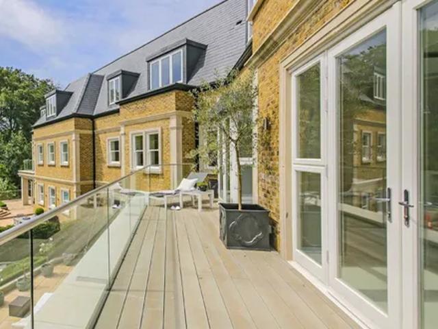 Apartment for rent in Hadley Wood, Isle Of Man