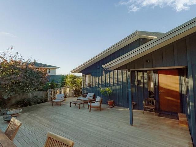 House for rent in Chaslands, Canterbury