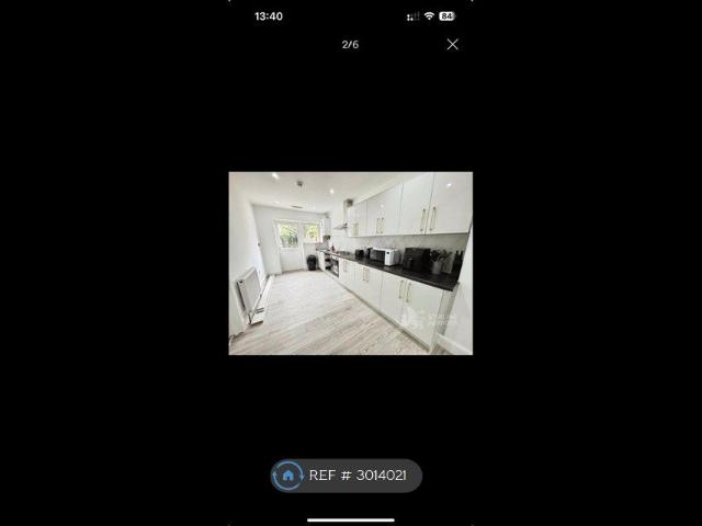 Room for rent in Lower Halliford, Surrey