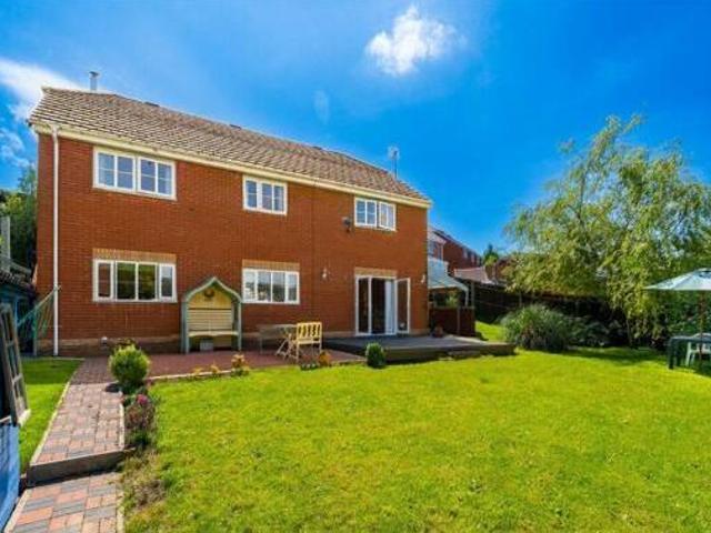 House for sale in Lyons, Greater London