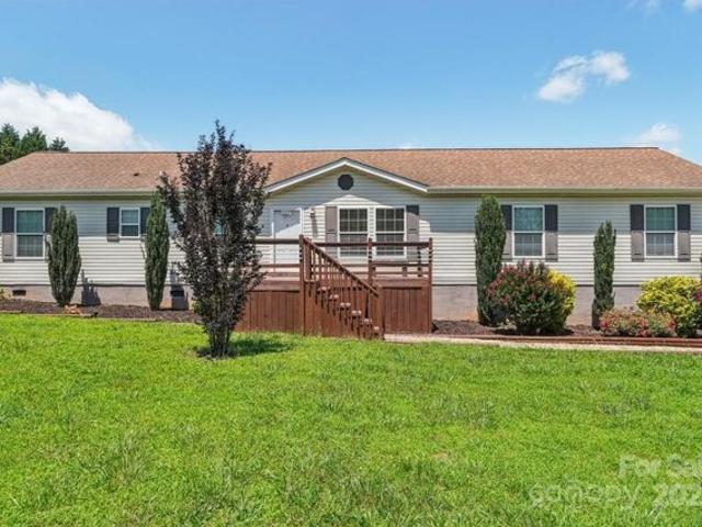 House for sale in Catawba