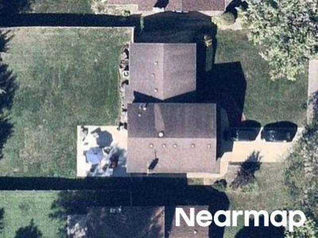 House for sale in Flossmoor, Illinois