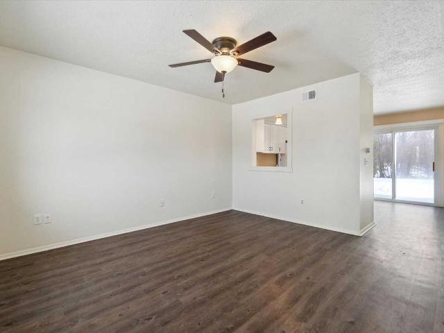 Apartment for rent in Heather Lane Apartments, Alma