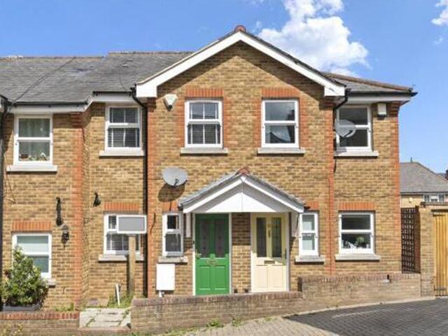House for sale in Blackhills, Surrey