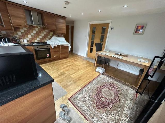 Apartment for rent in Sandown Park, Kent