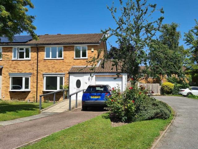 House for rent in Colshaw Farm, Wilmslow