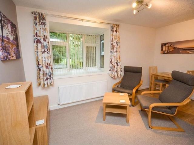 Apartment for rent in Heathfield Farm, Wilmslow