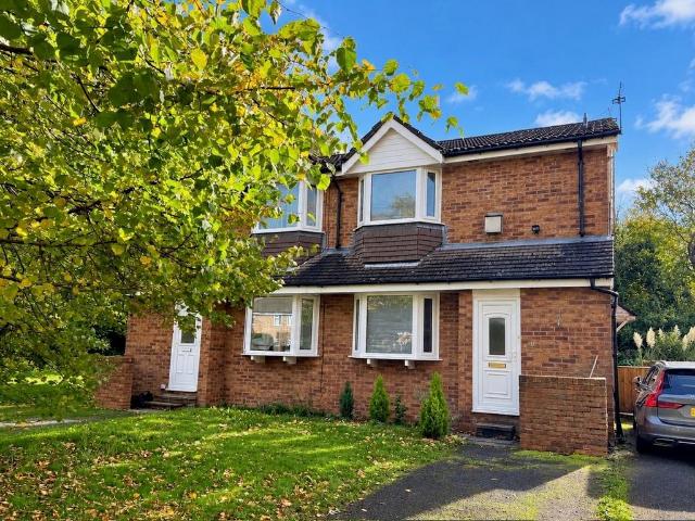 House for rent in Heathfield Farm, Wilmslow