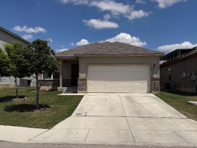Property for sale in Saint Hedwig, Texas