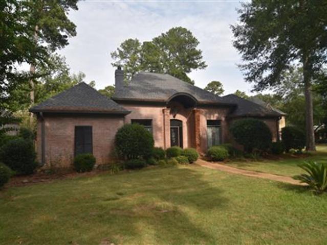 House for sale in Ridgeland, Mississippi