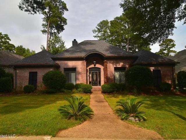 House for sale in Ridgeland, Mississippi